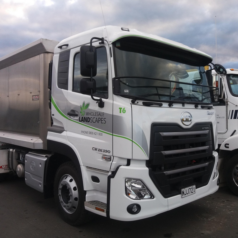 WHOLESALE LANDSCAPES NELSON CW26390S Commercial Vehicle Centre