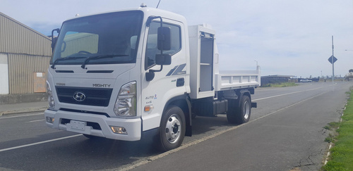 Hyundai EX6 Tool Box Tipper